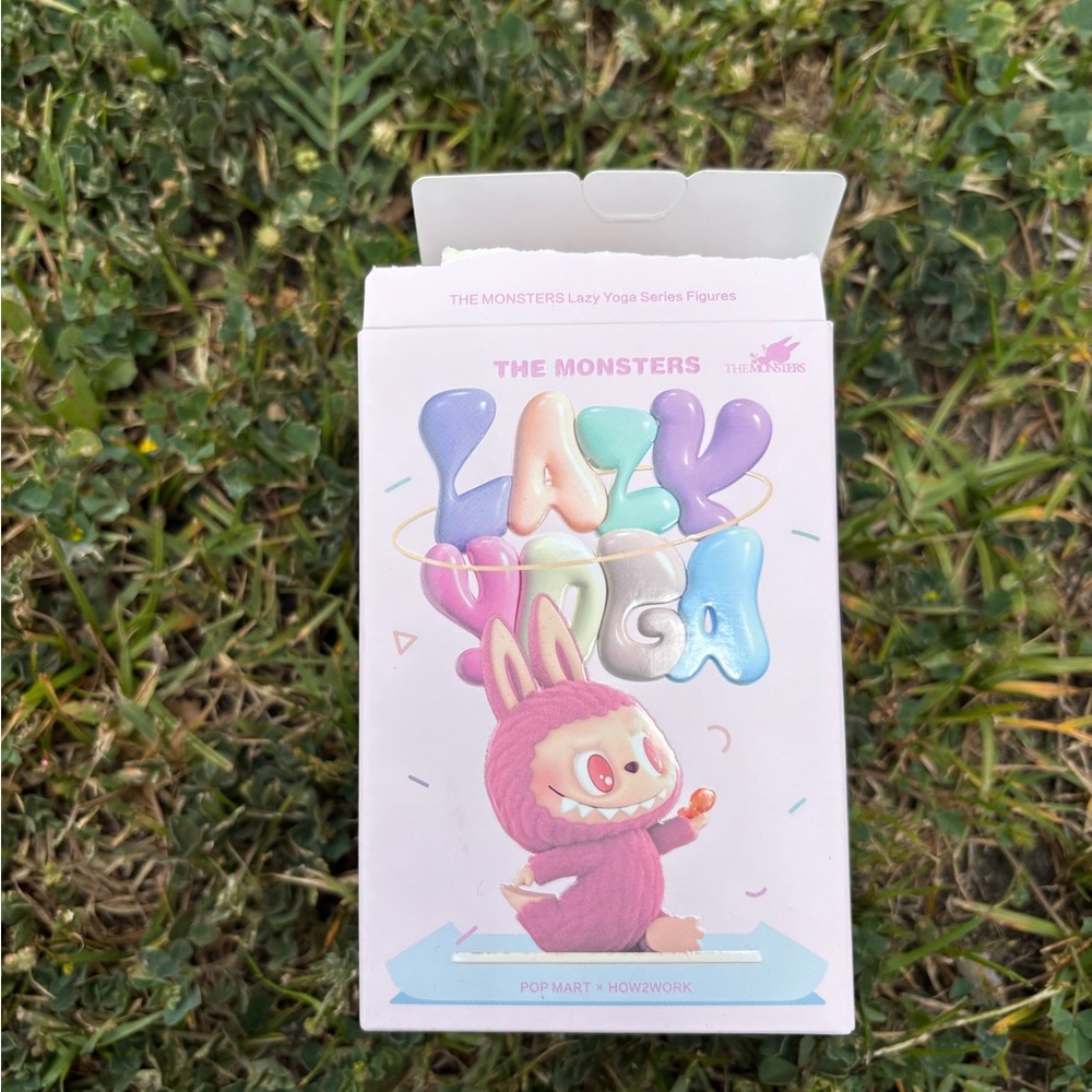 Pop Mart THE MONSTERS Labubu Lazy Yoga Series Sweating Figure - Picture 2 of 7